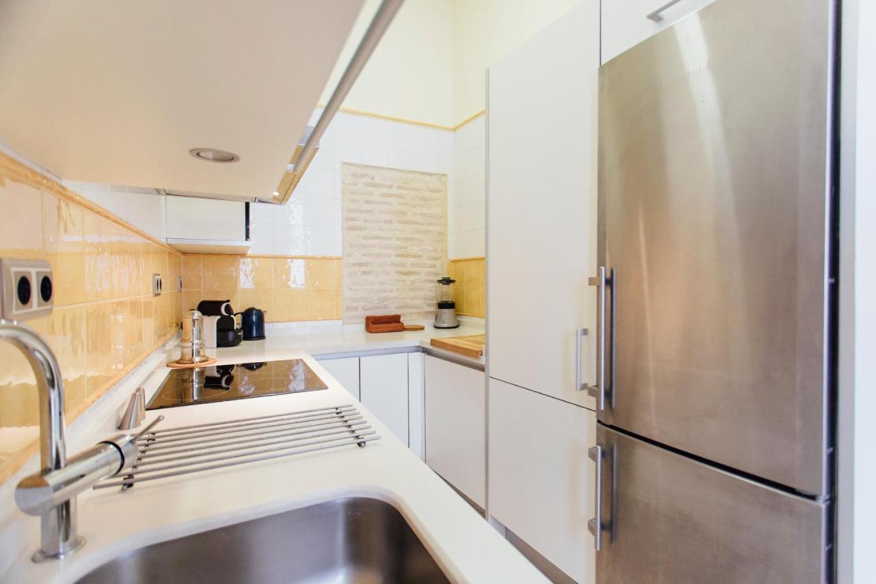 Bright And Central- 2bd 1bth- Malhara Seville